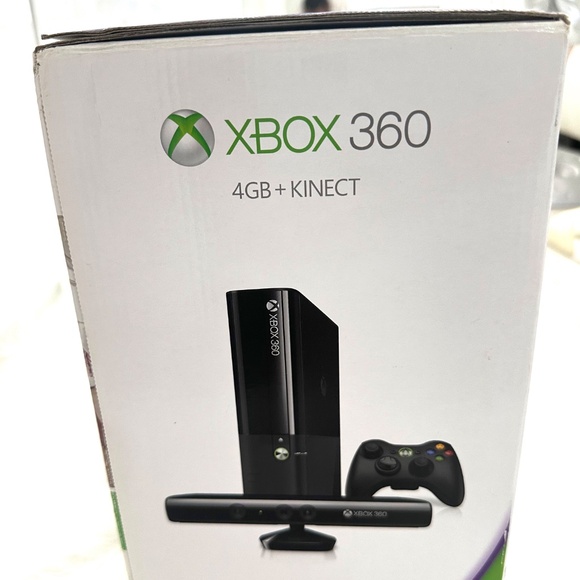 XBOX 360e + Kinect (Full Body Controller) + 2 Games (NEW) $800 MSRP (RARE) - Picture 3 of 3